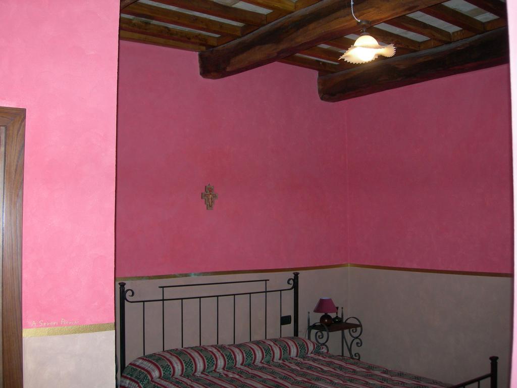 Societa Agricola F.Lli Angelucci Villa Cannara Exteriör bild