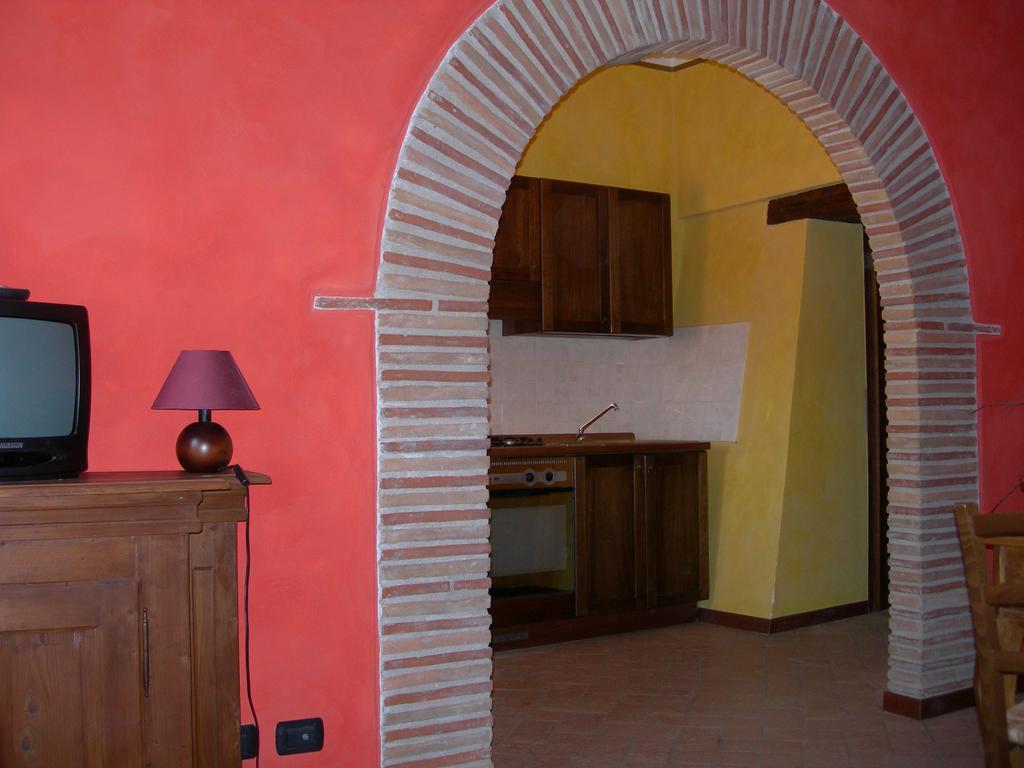 Societa Agricola F.Lli Angelucci Villa Cannara Exteriör bild