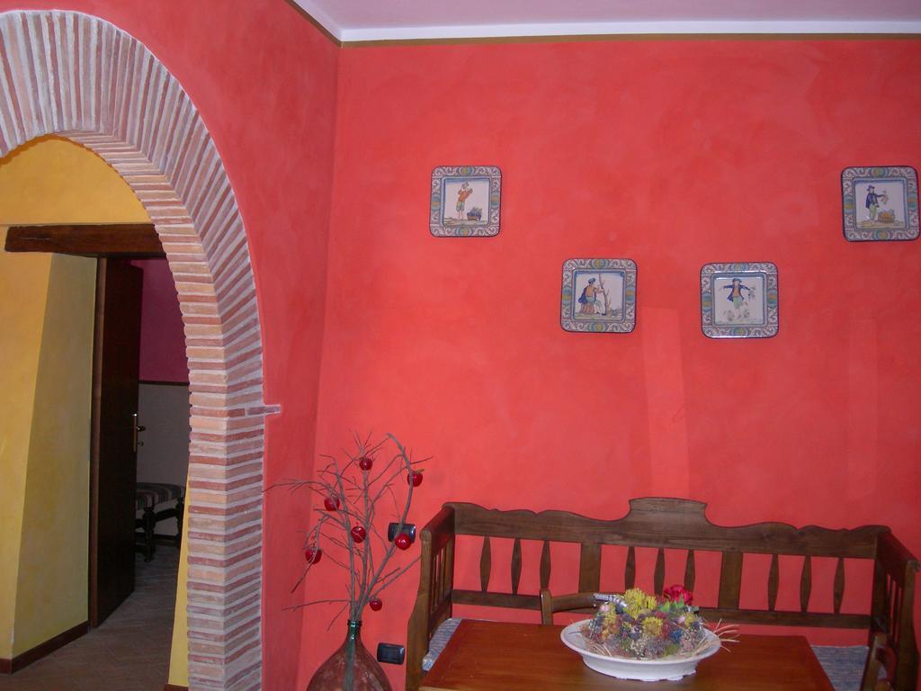 Societa Agricola F.Lli Angelucci Villa Cannara Exteriör bild